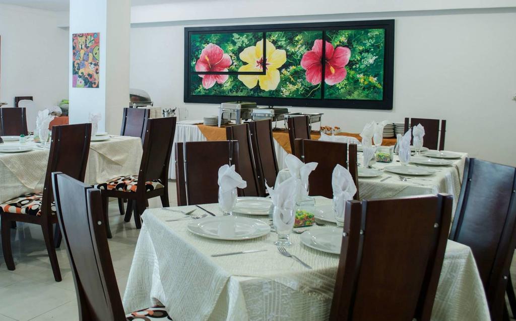 Charthon Inn Barranquilla  Exterior photo